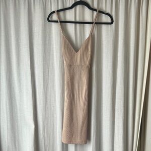 Elegant Tan Sleeveless Dress